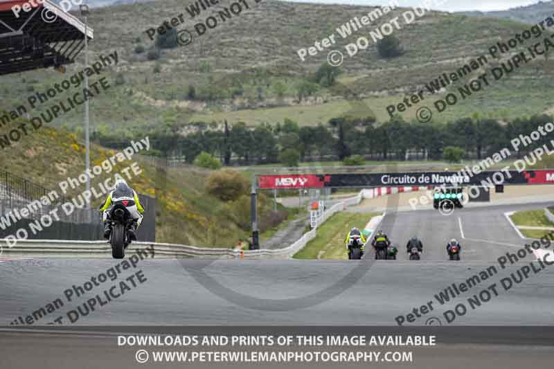 cadwell no limits trackday;cadwell park;cadwell park photographs;cadwell trackday photographs;enduro digital images;event digital images;eventdigitalimages;navarra;no limits trackdays;peter wileman photography;racing digital images;trackday digital images;trackday photos